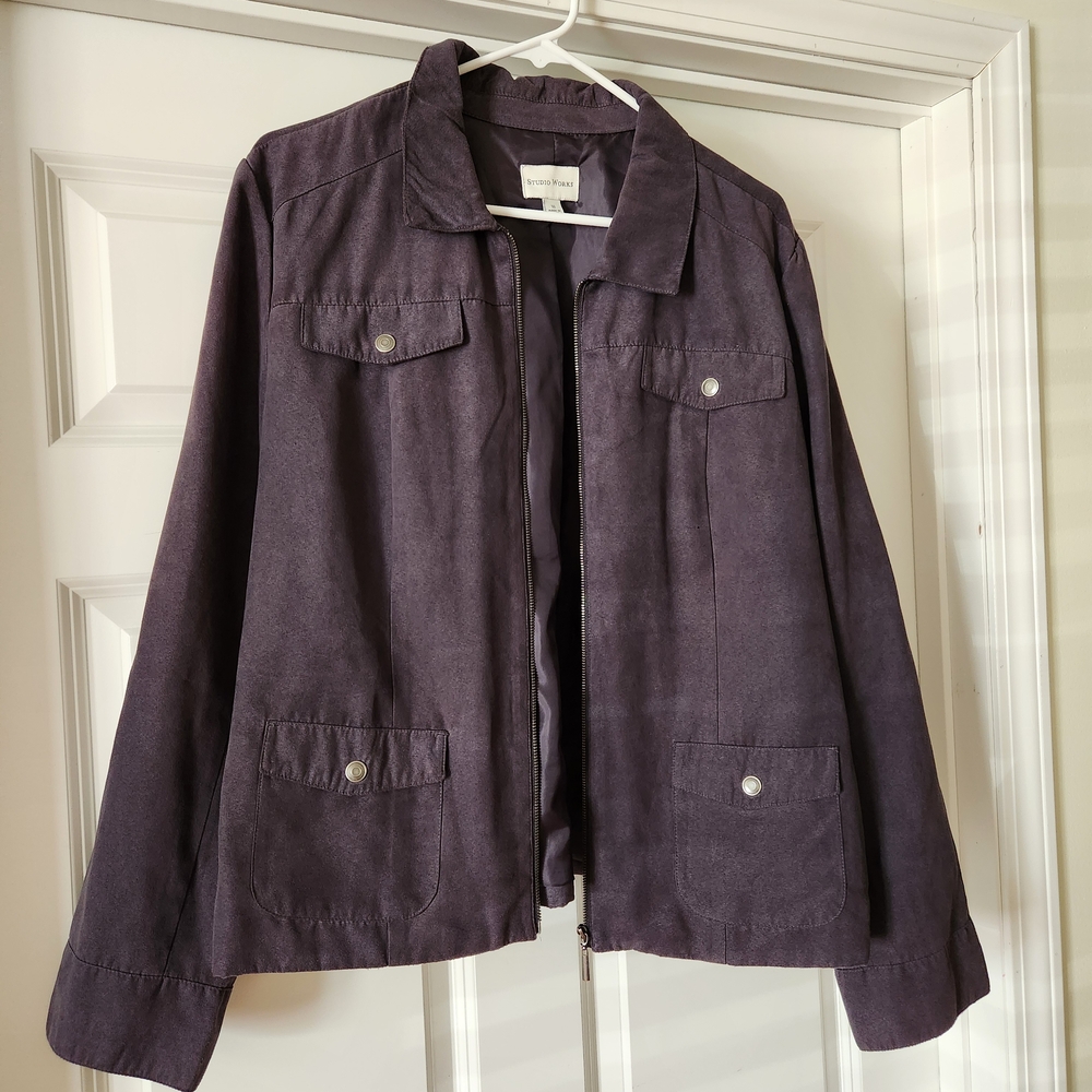 Ladies DARK grqy Suede Zip Up Jacket With Front Pockets, Excellent Condition